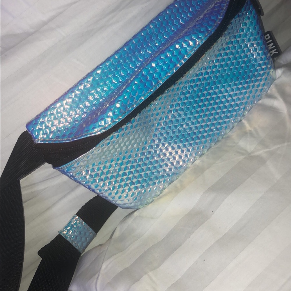 Multicolored fanny pack